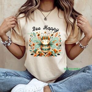 Bee Happy Graphic T-Shirt